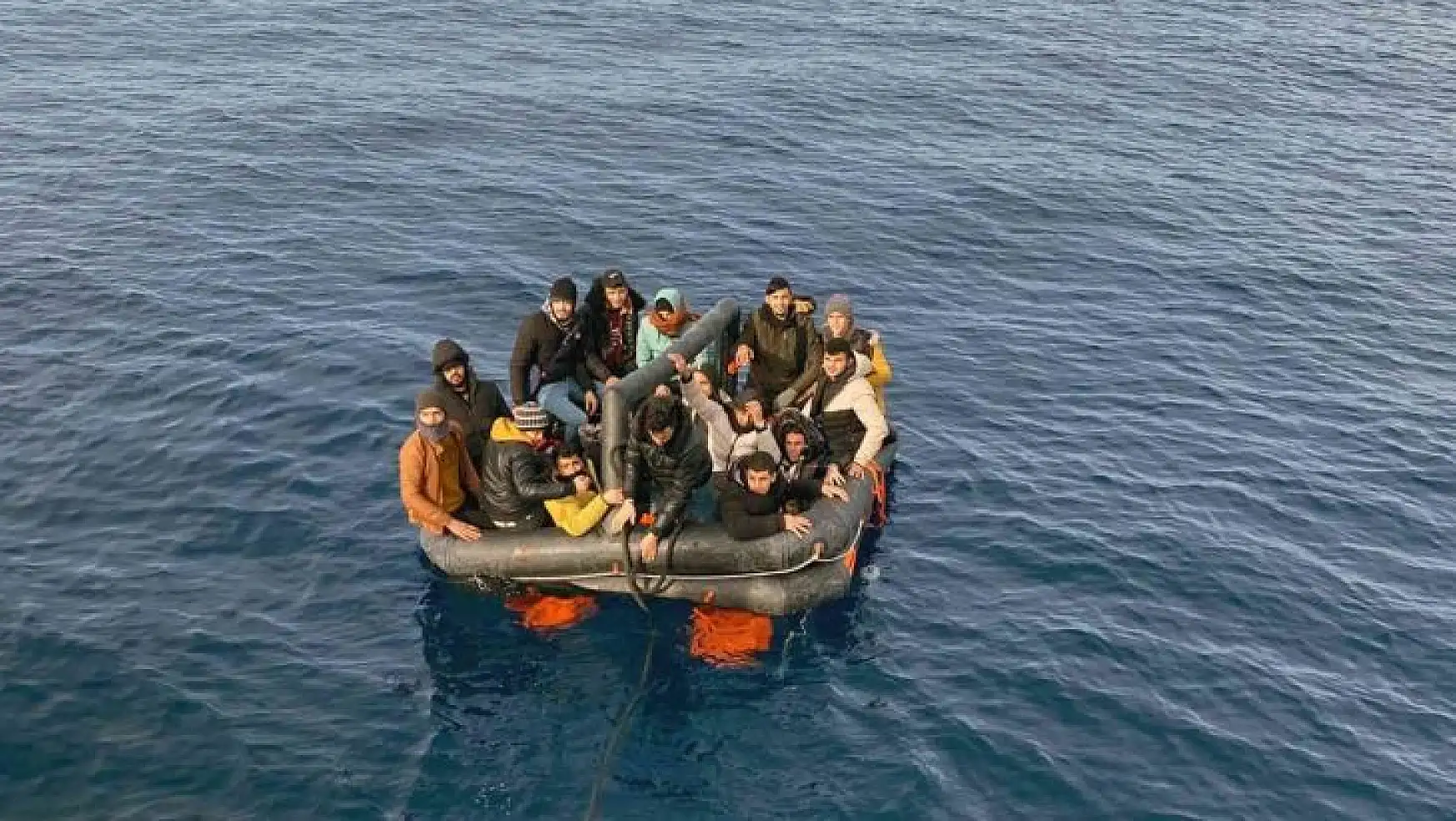 Datça'da 19 göçmen kurtarıldı