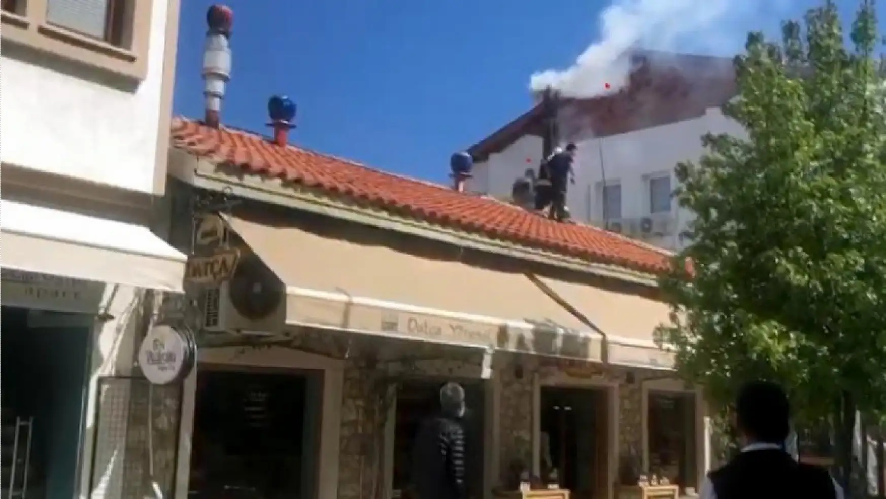 Datça'da restorantta baca yangını