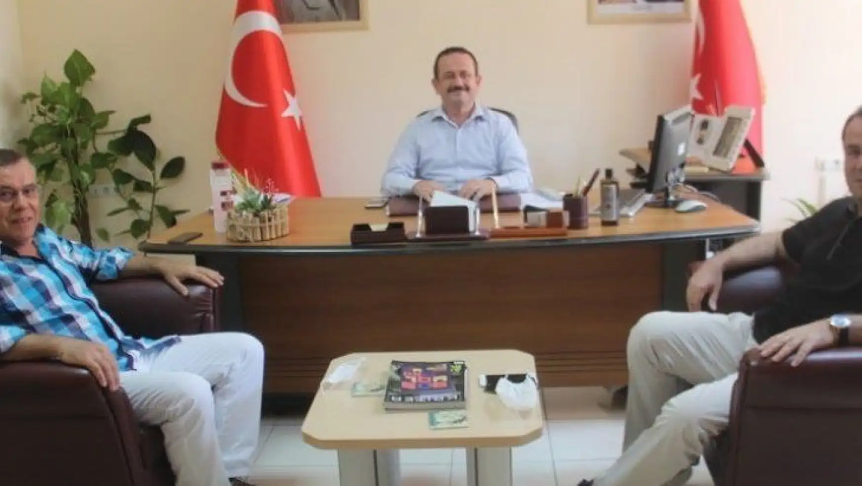 Eryılmaz'dan İlçe Başkanı Öztürk'e ziyaret 