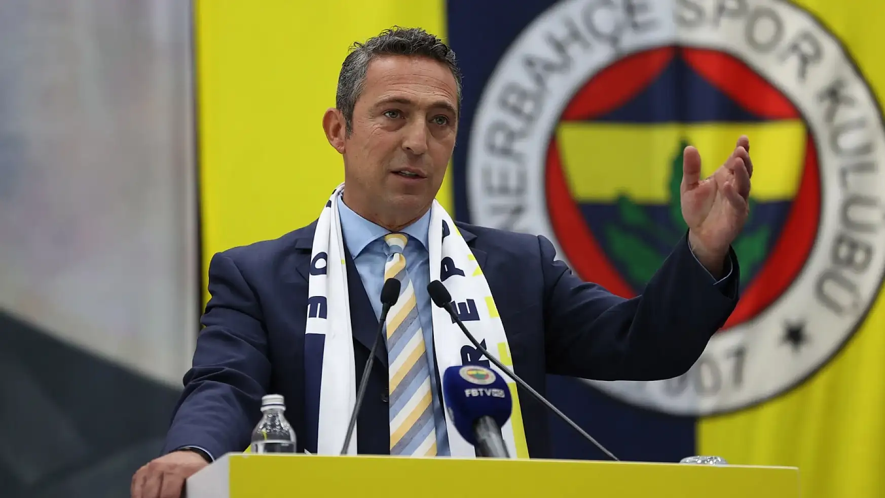 Fenerbahçe'de YDK Toplantısı, Maçın Suudi Arabistan'da oynanaması için önerge kabul edildi
