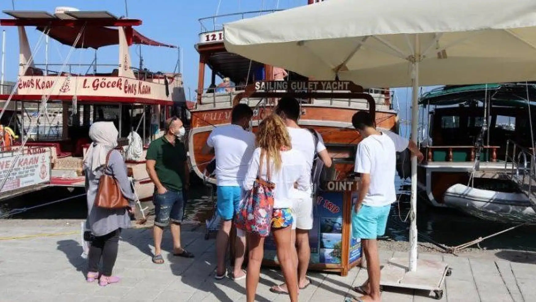 Fethiye'de tekne turlarına ilgi devam ediyor