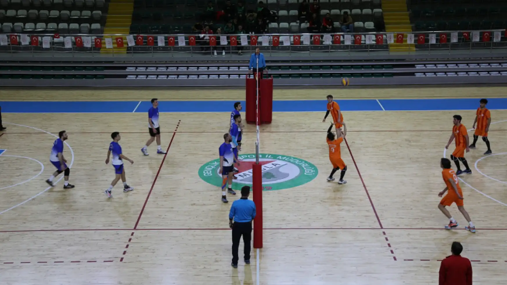 GSB Yurtları Voleybol Grup Şampiyonası Muğla'da başladı