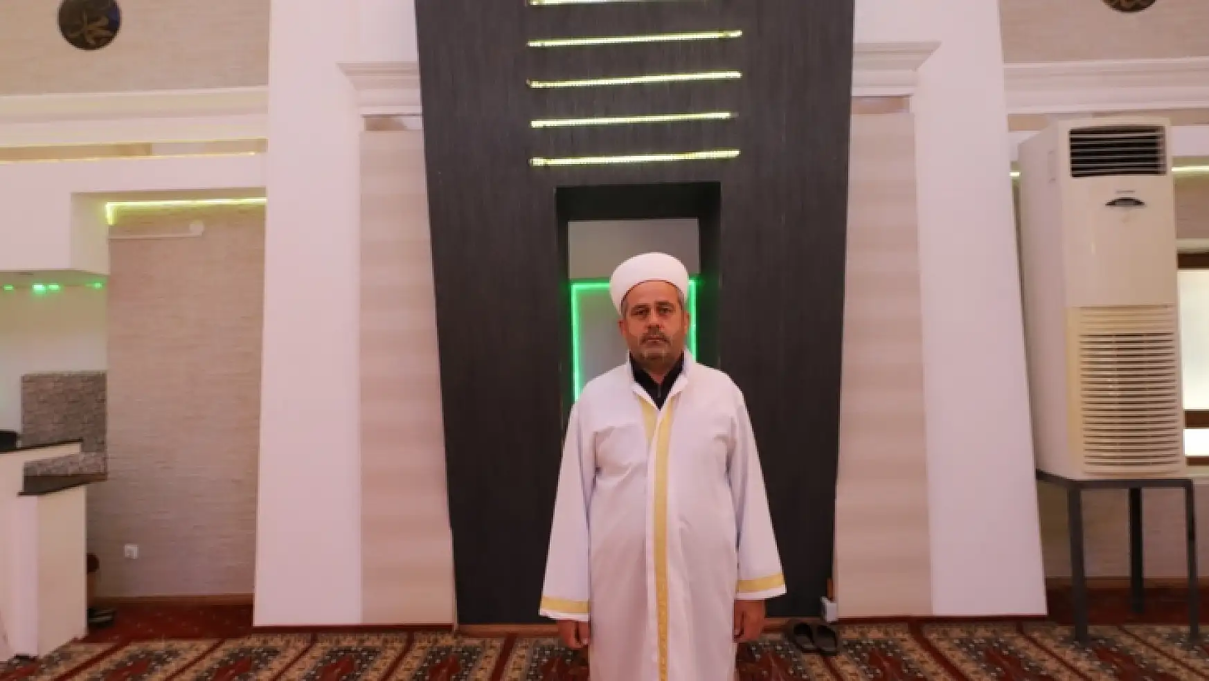 İstiklal Marşı'nın 100'üncü yılına özel hazırlanan video duygulandırdı
