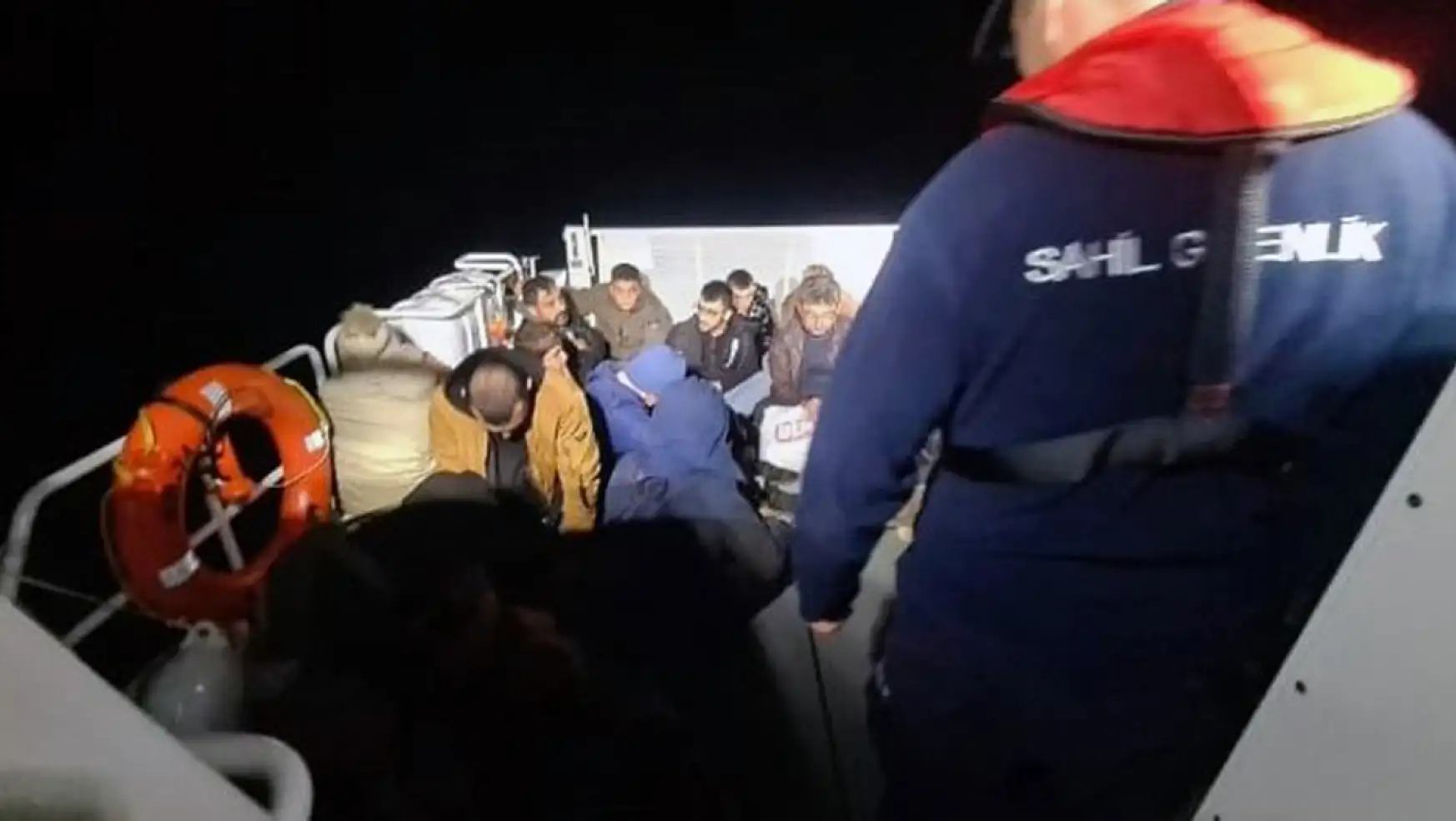Kızıl Ada'da 22 düzensiz göçmen yakalandı