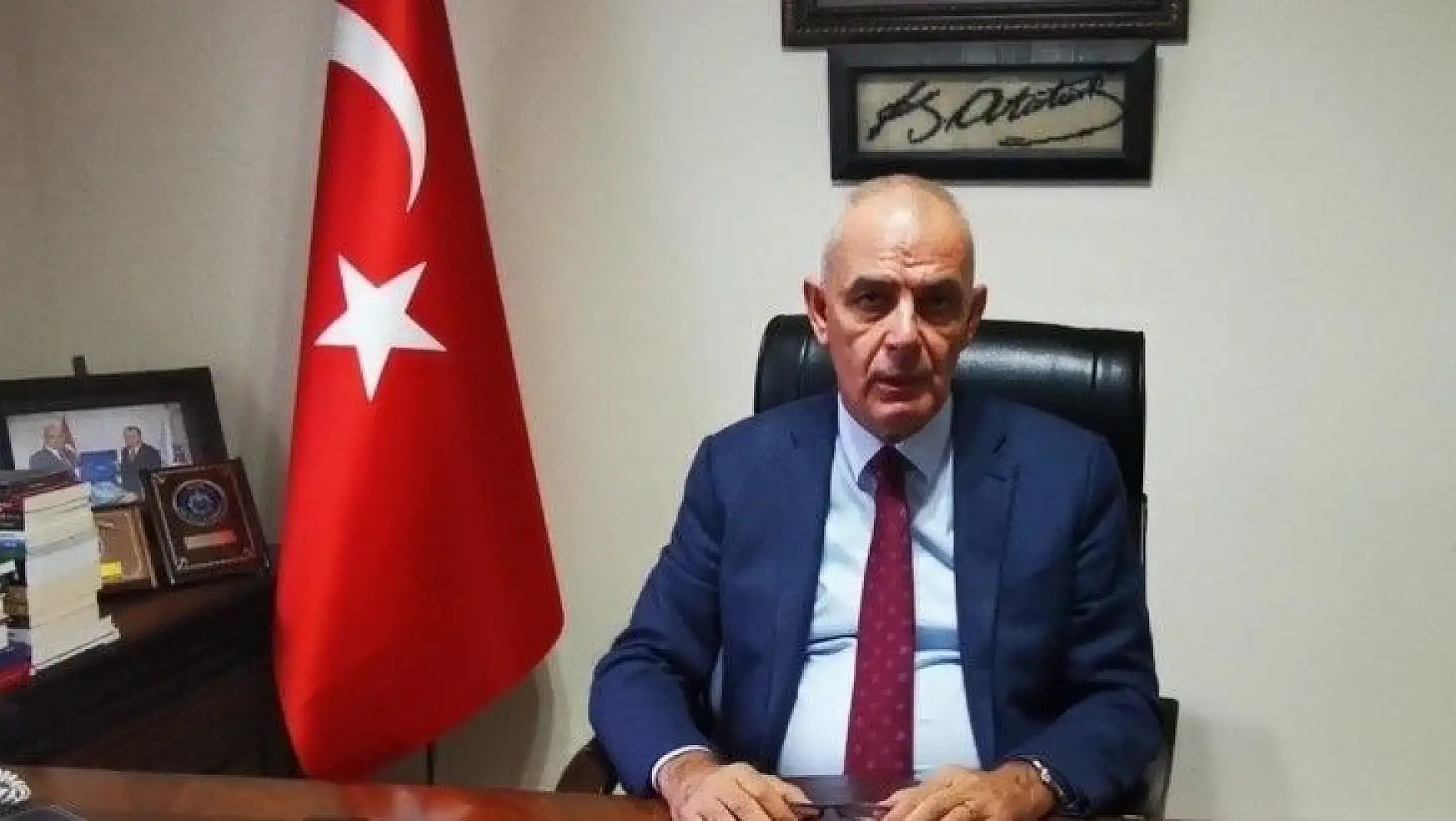 Marmaris Kaymakamı Ertuğ Şevket Aksoy'un 'Cumhuriyet Bayramı '' mesajı