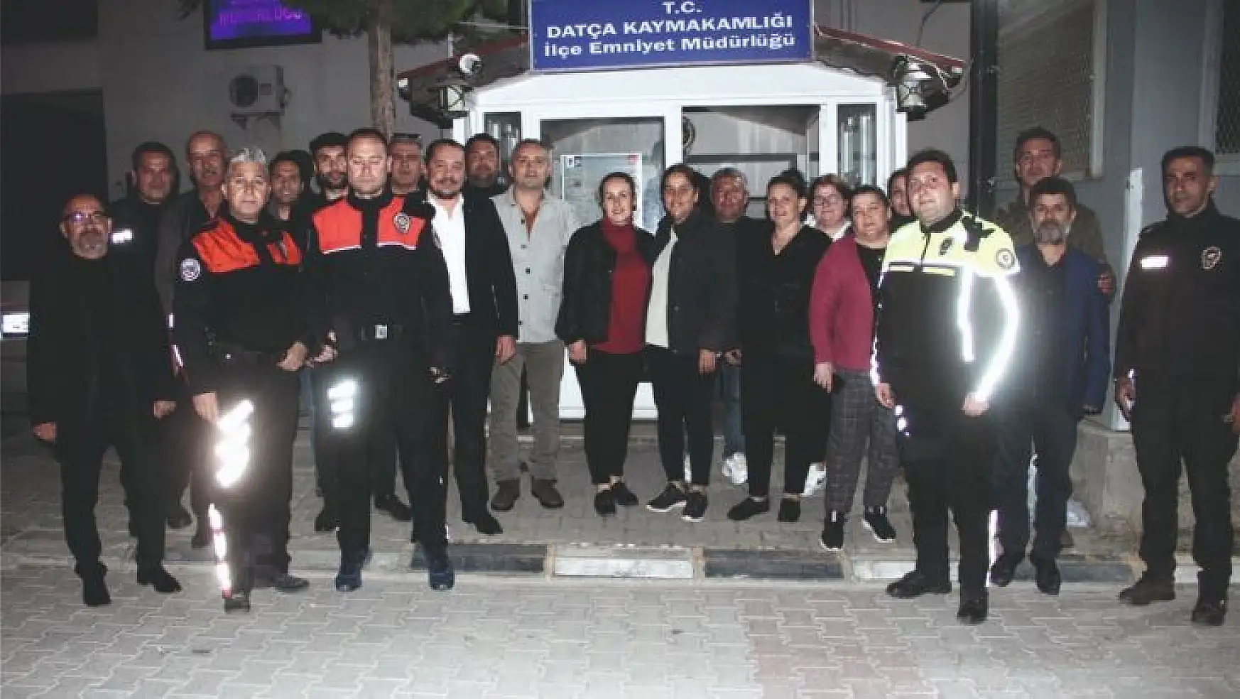 MHP Datça, polislerle birlikte iftar yaptı