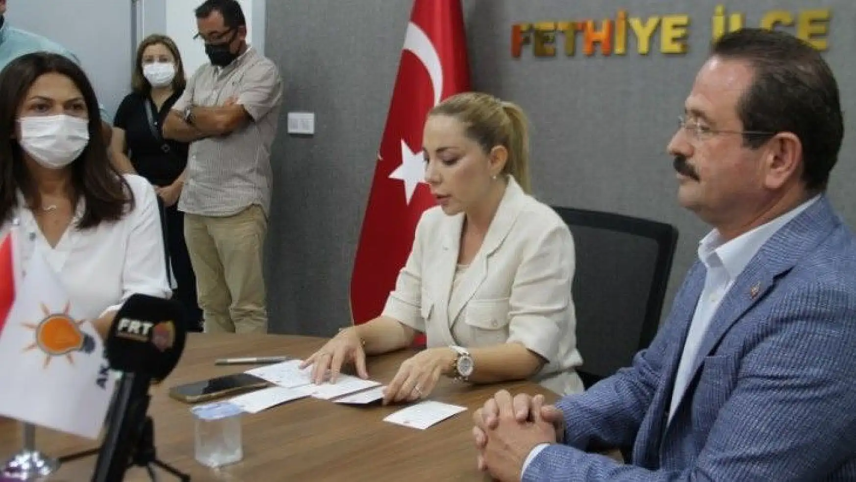 Milletvekili Gökcan'dan Ak Parti Fethiye ilçe teşkilatına ziyaret