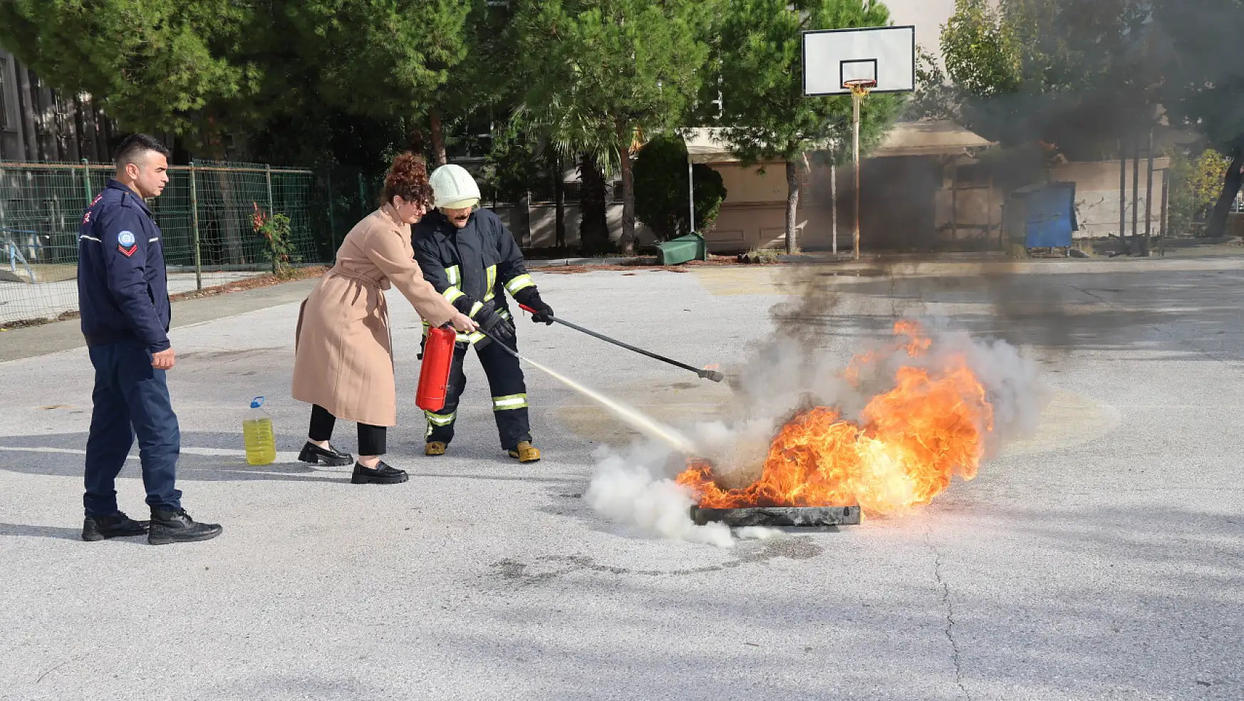 Personellere yangın eğitimi verildi