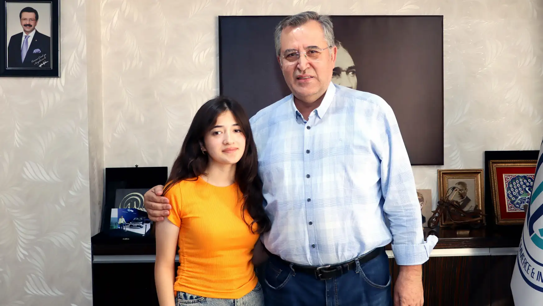 Tıp Fakültesi Kazanan Öğrenciden Başkan Çıralı'ya Ziyaret