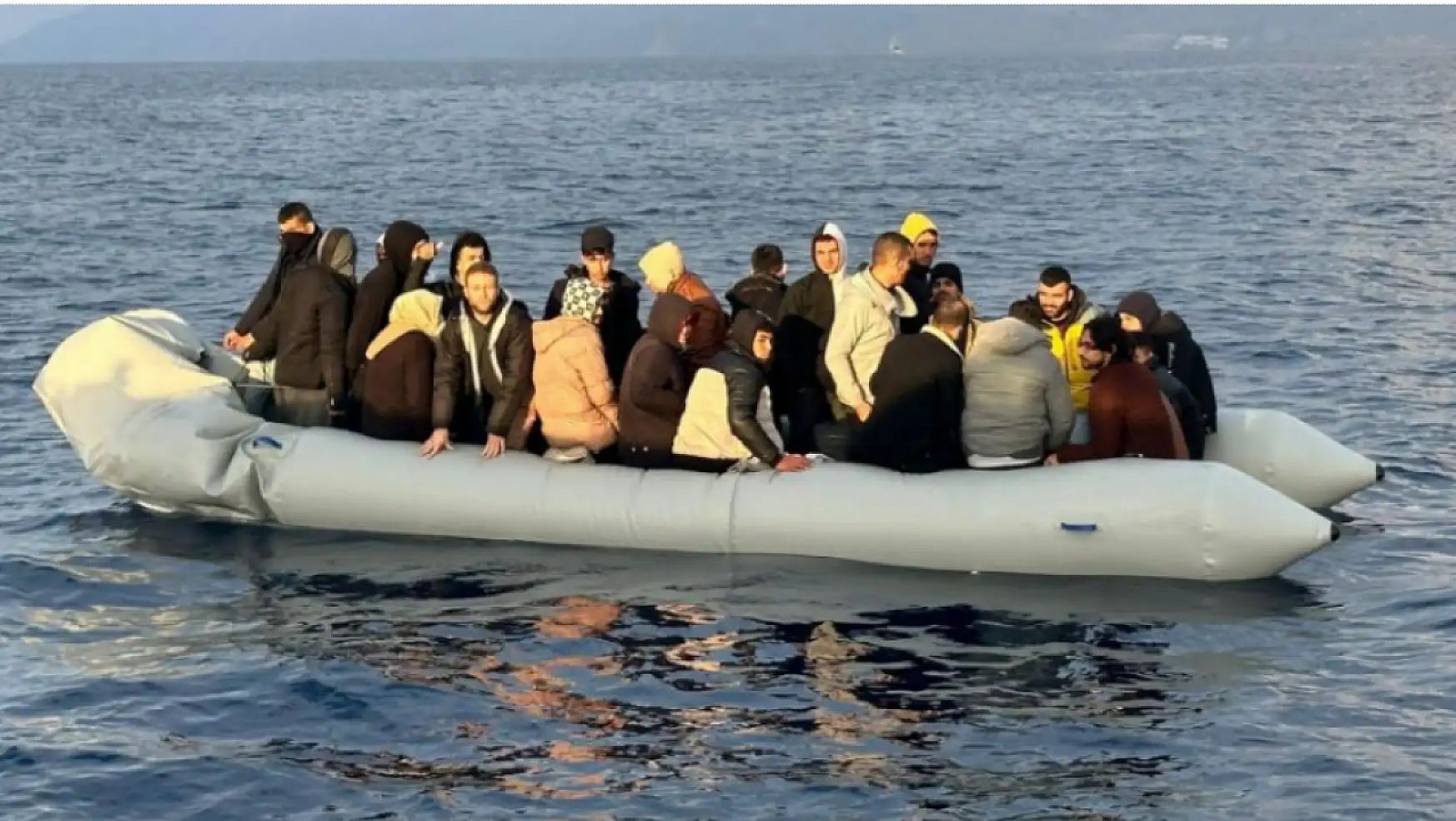 Türk Sahil Güvenlik ekiplerce göçmenler kurtarıldı