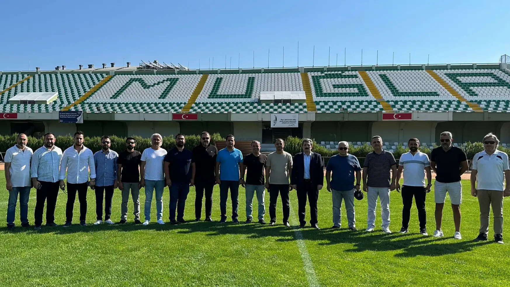 Vali Tavlı, Muğlaspor'lu Futbolcularla Bir Araya Geldi