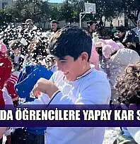 Bodrum'da öğrencilere yapay kar sürprizi