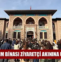 Eski TBMM binası ziyaretçi akınına uğruyor