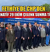 Fethiye'de CHP'den Alternatif 29 Ekim Çelenk Sunma Töreni