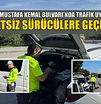 Fethiye'de Mustafa Kemal Bulvarı'nda trafik uygulaması: Ehliyetsiz sürücülere geçit yok