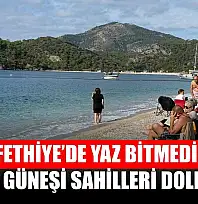 Fethiye'de yaz bitmedi: Kasım güneşi sahilleri doldurdu