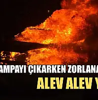 Karlı rampayı çıkarken zorlanan araç alev alev yandı