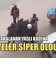 Lodosa yakalanan yaşlı kadına kuryeler siper oldu