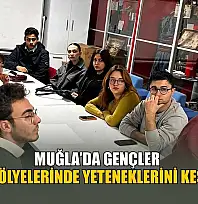 Muğla'da gençler sanat atölyelerinde yeteneklerini keşfediyor