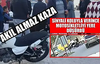 Akıl almaz kaza: Sinyali koluyla verince motosikletliyi yere düşürdü