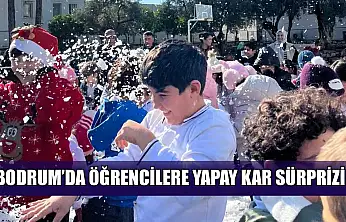 Bodrum'da öğrencilere yapay kar sürprizi