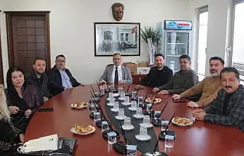 Fethiye Beşiktaş Taraftarlar Derneği'nden Esnaf Odası'na hayırlı olsun ziyareti