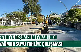 Fethiye Beşkaza Meydanı'nda Yağmur Suyu Tahliye Çalışması