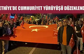 Fethiye'de Cumhuriyet Yürüyüşü Düzenlendi