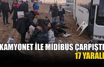 Kamyonet ile midibüs çarpıştı: 17 yaralı