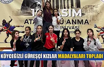 Köyceğizli güreşçi kızlar madalyaları topladı