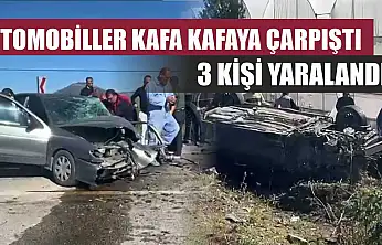 Otomobiller Kafa Kafaya Çarpıştı, 3 Kişi Yaralandı