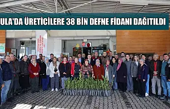 Ula'da üreticilere 38 bin defne fidanı dağıtıldı