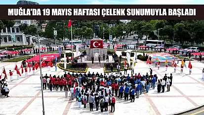 Muğla'da 19 Mayıs Haftası çelenk sunumuyla başladı