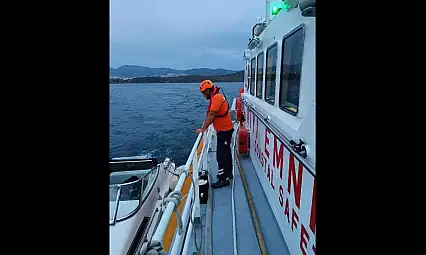 Muğla'da su alan tekne Kıyı Emniyet ekipleri tarafından kurtarıldı
