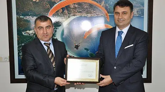 Fethiye'de Kaymakam'dan Başarı Belgesi Yağdı