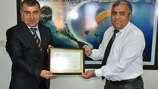 Fethiye'de Kaymakam'dan Başarı Belgesi Yağdı