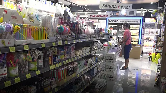 Kırtasiye sektörü okullara hazır