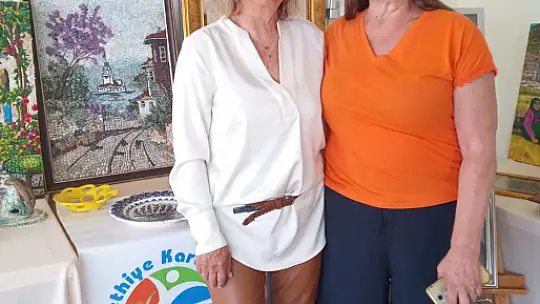 Fethiye Kardelen Sanat Derneği'nin sergisi gerçekleşti