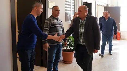 BAŞKAN OTGÖZ, PERSONELİN YENİ YILINI KUTLADI