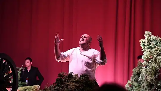 Destansı türküler okundu