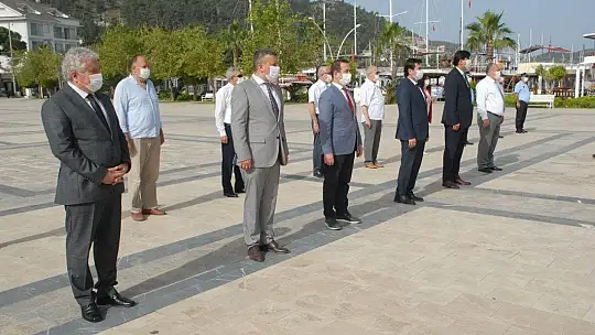 Fethiye'de Sosyal Mesafeli Tören 