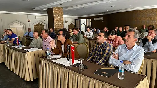 İyi Parti Adayı Tosun: Turizmciler Yalnız Bırakıldı