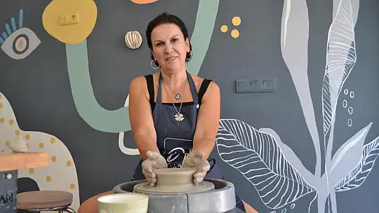 Konakoğlu, 'Fethiye halkını atölyemde çamurla tanışmaya bekliyorum'