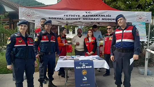 'KADINA ŞİDDETE KARŞI' BİLGİLENDİRME STANDI AÇILDI