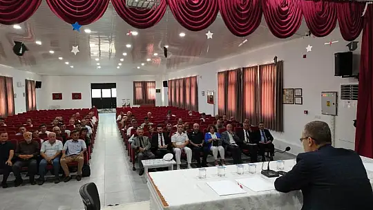 Kaymakam Ertaş Muhtarlarla Toplantı Gerçekleştirdi