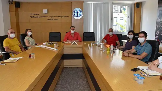 FTSO'DAN DİJİTAL TARIM PAZARI'NA DESTEK