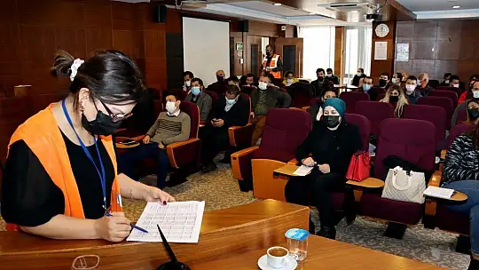 Emlak Danışmanlığı Sınavlarına 52 Kişi Katıldı