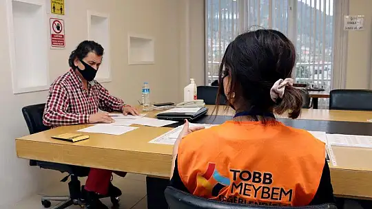 Emlak Danışmanlığı Sınavlarına 52 Kişi Katıldı