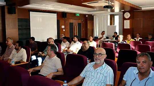 FTSO MECLİS ÜYESİ VE MESLEK KOMİTESİ BAŞKANLARINA TEŞEKKÜR PLAKETİ