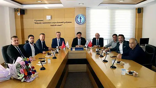 BAŞKAN KARACA FTSO'YU ZİYARET EDEREK BAŞKAN ÇIRALI VE YENİ FTSO YÖNETİMİNİ TEBRİK ETTİ